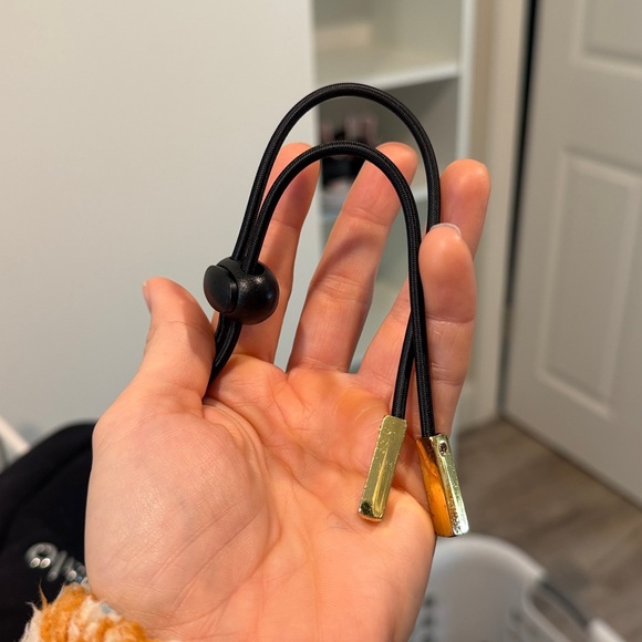 ALO Yoga Women's Accolade Sweatpant Black - Picture 4 of 10